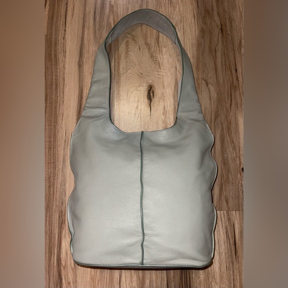 NWOT 𝑳𝒖𝒄𝒌𝒚 𝑩𝒓𝒂𝒏𝒅 𝑔𝑒𝑛𝑢𝑖𝑛𝑒 𝑙𝑒𝑎𝑡ℎ𝑒𝑟 𝐻𝑜𝑏𝑜 𝑏𝑎𝑔 - Picture 6 of 16